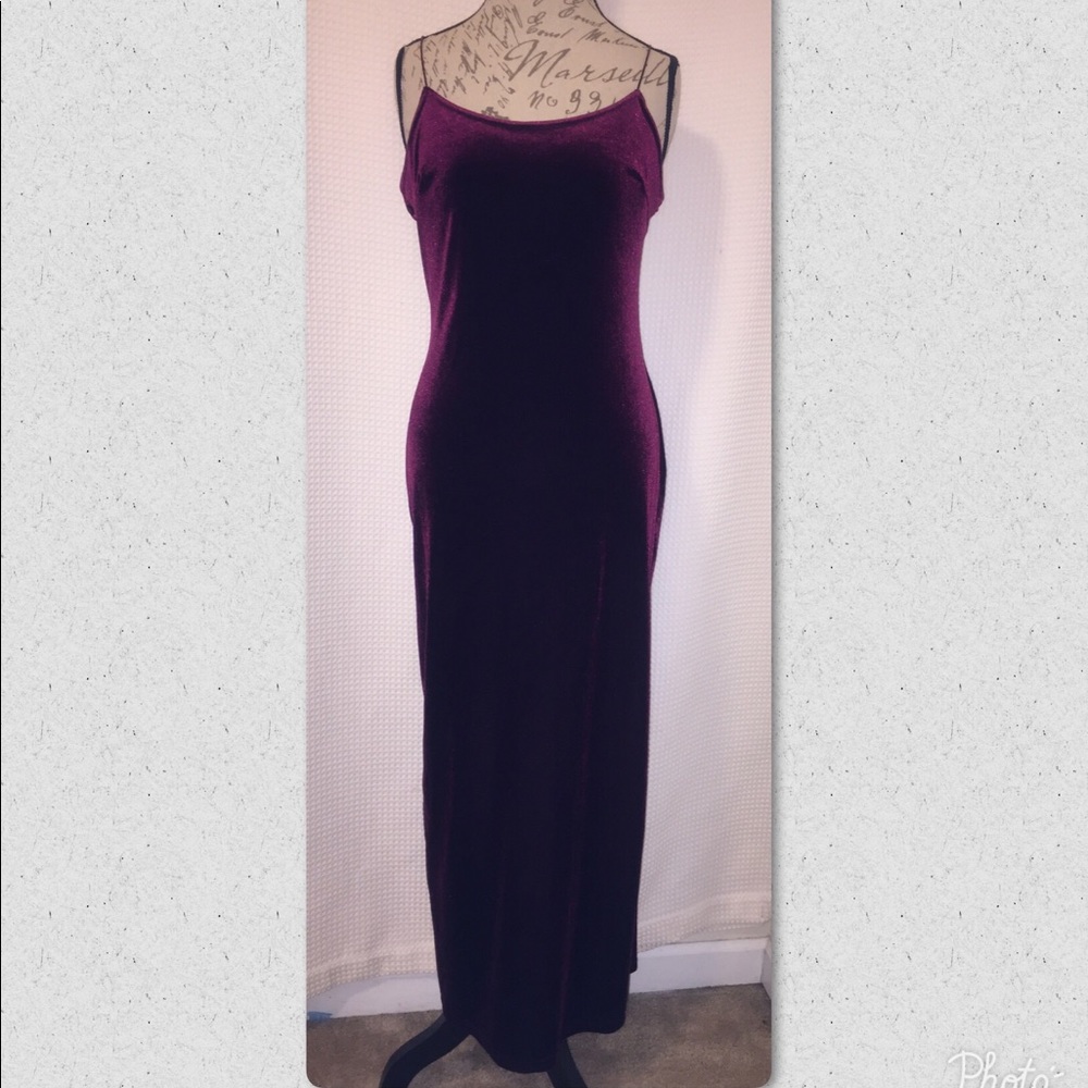 WOMANS Custom-made burgundy velvet dress